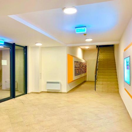 Conest Apartment Residence Яш Екстериор снимка