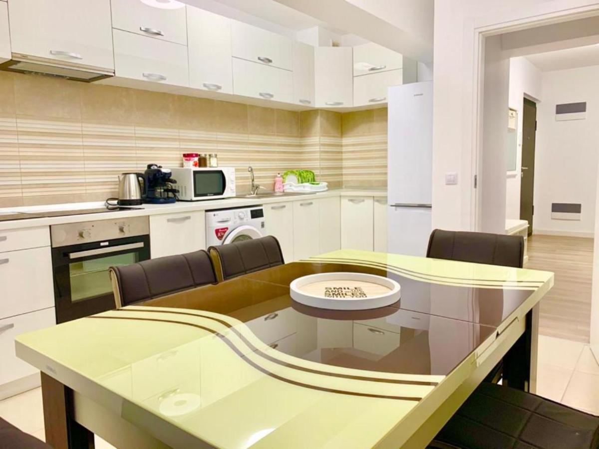 Conest Apartment Residence Яш Екстериор снимка