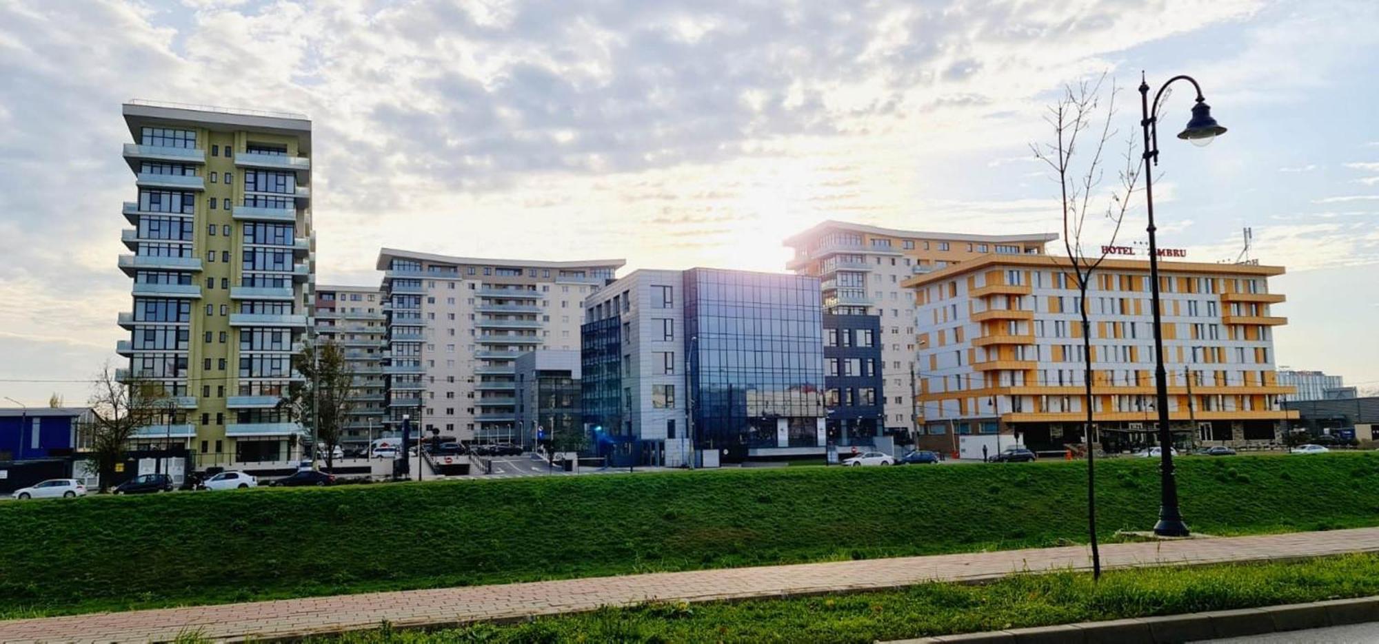 Conest Apartment Residence Яш Екстериор снимка